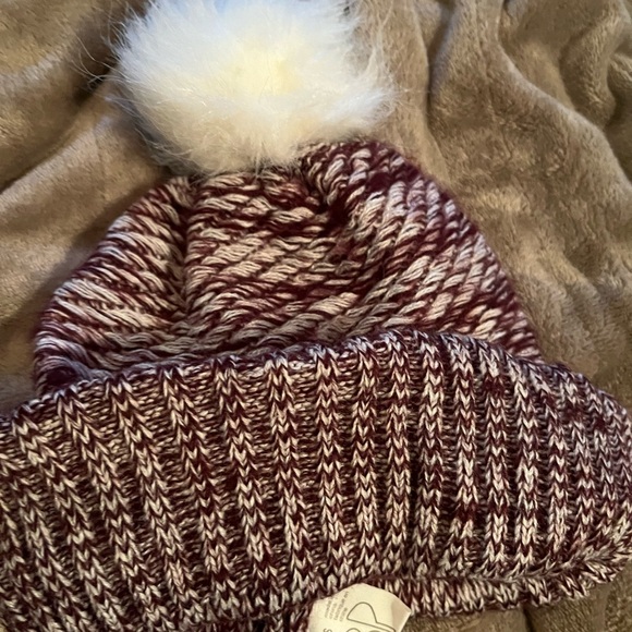 Cozy Knit Beanie with Pom Pom - Picture 2 of 3